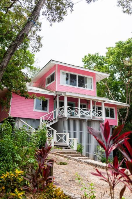 Villa Rosa - At Luna Beach Roatan West End Exterior photo